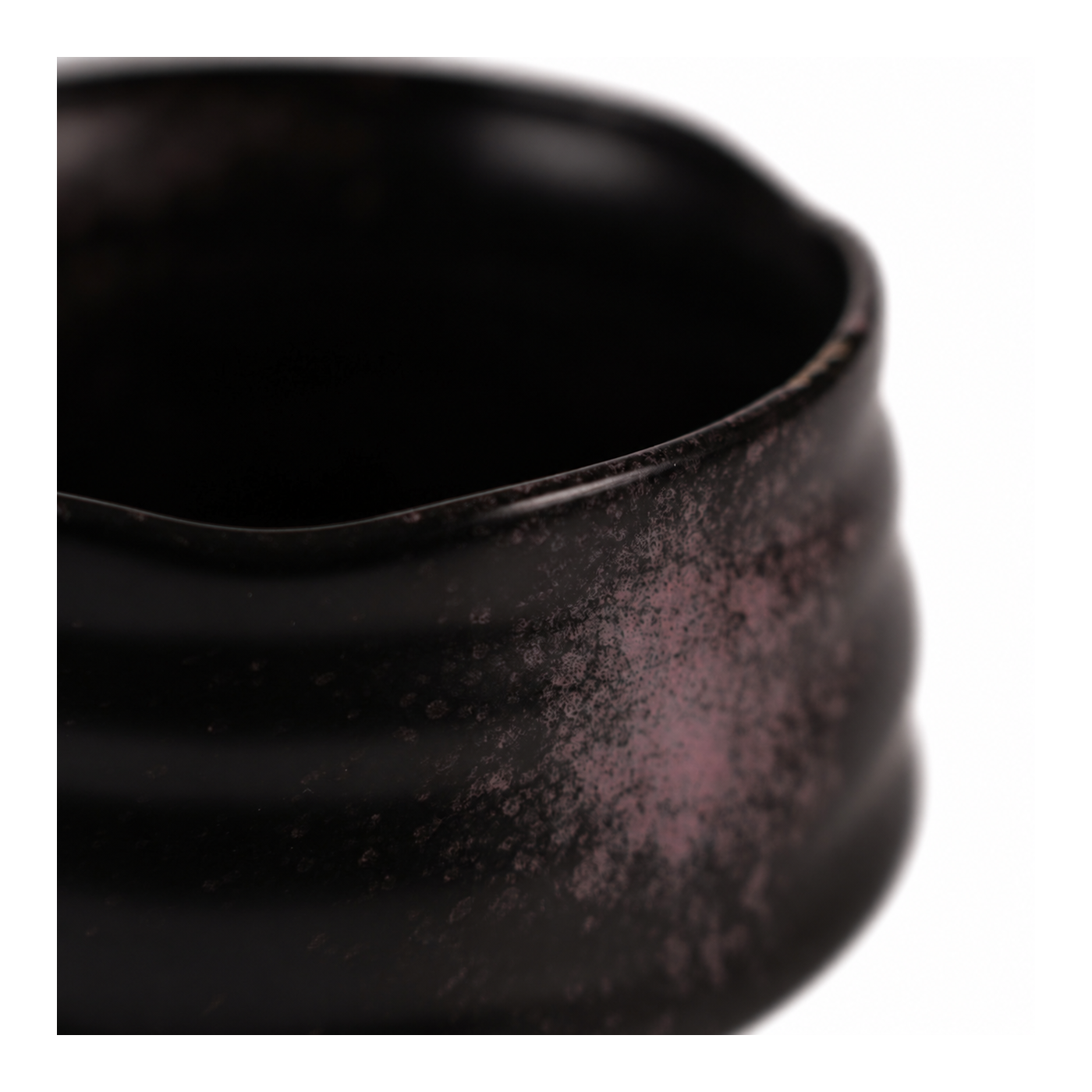 Chawan Seikan czerń i purpura – czarka matchy | Fuji Tea