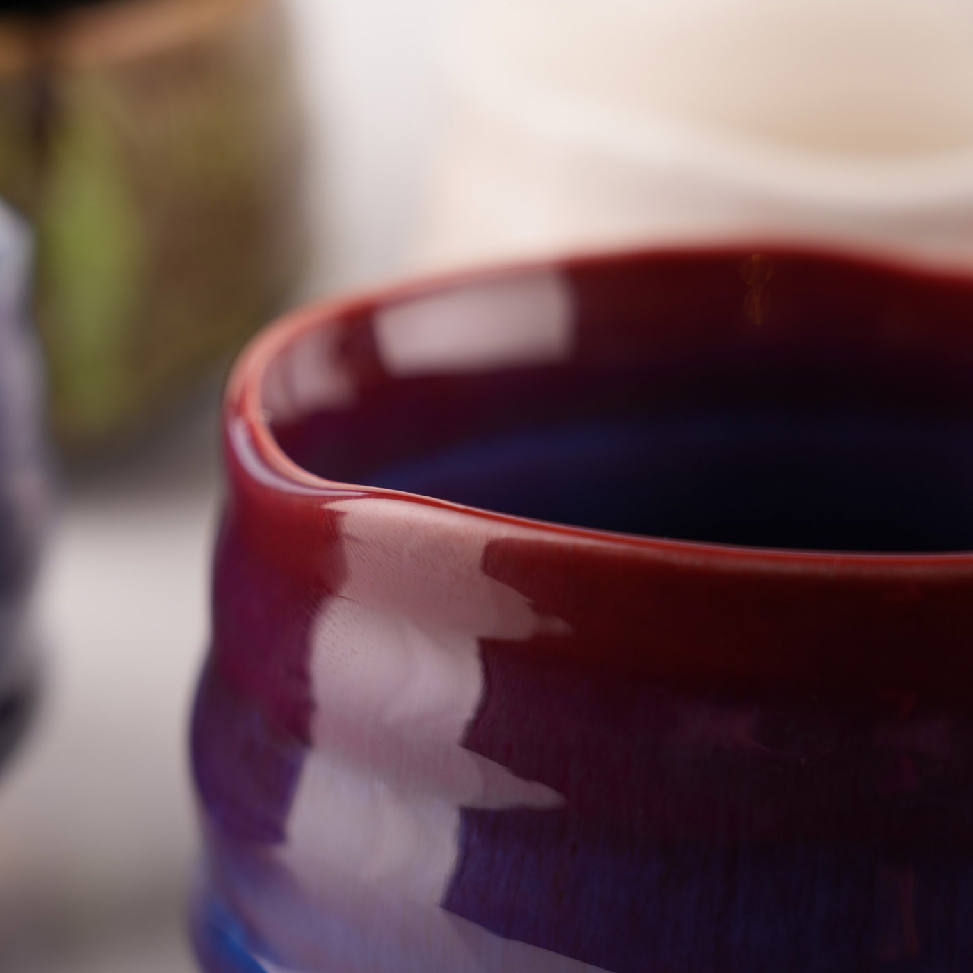 Chawan Akai - karminowa czarka do matchy | Fuji Tea