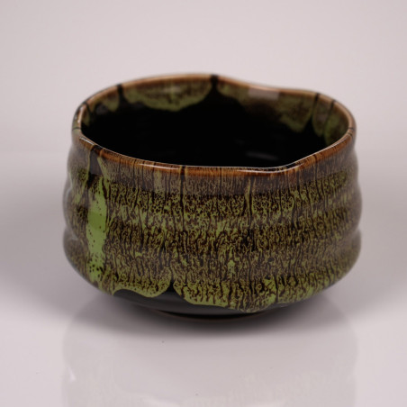 Chawan Madara – brązowo-oliwkowa czarka do matchy