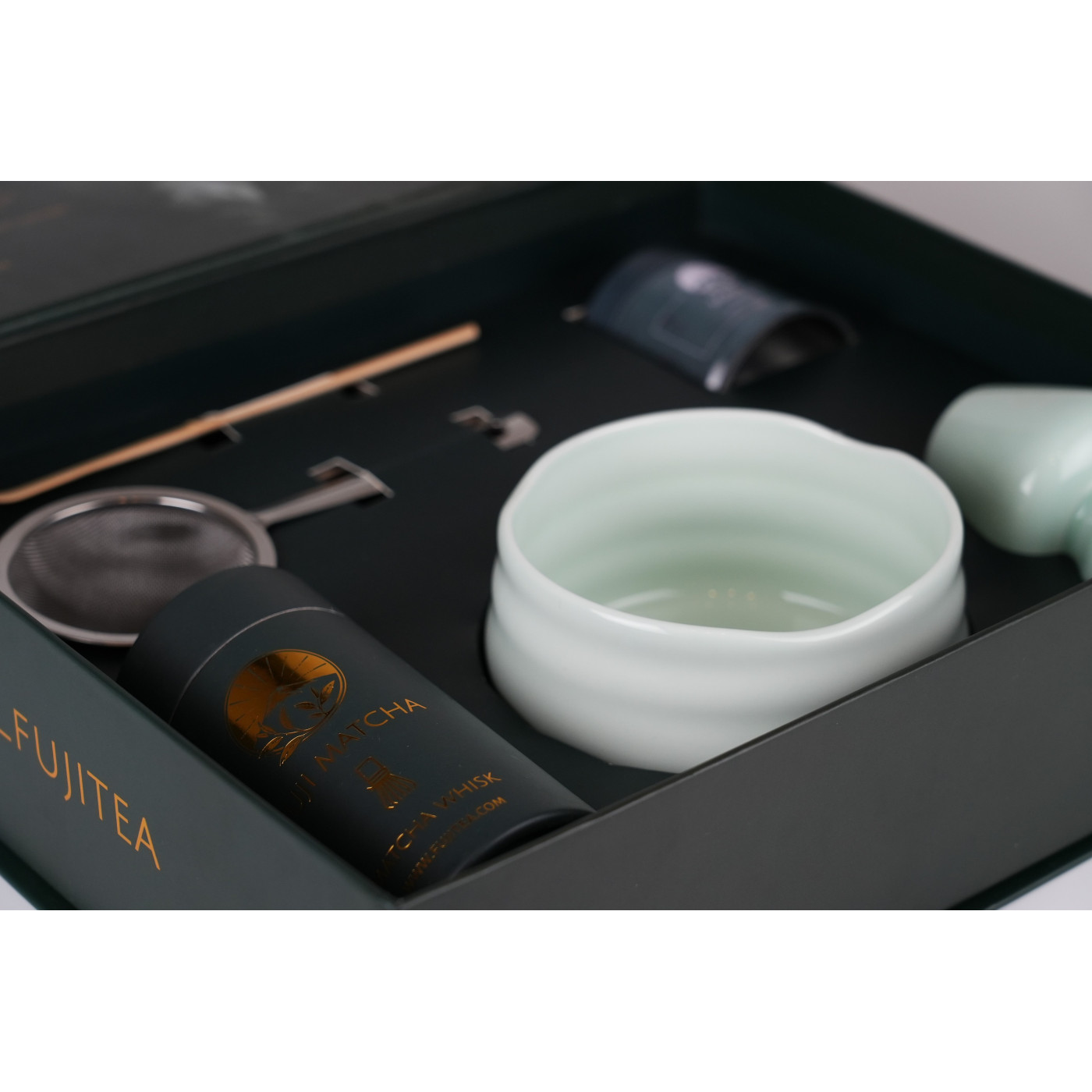Zestaw premium do matchy Hakka - świetlista ceramika | Fuji Tea