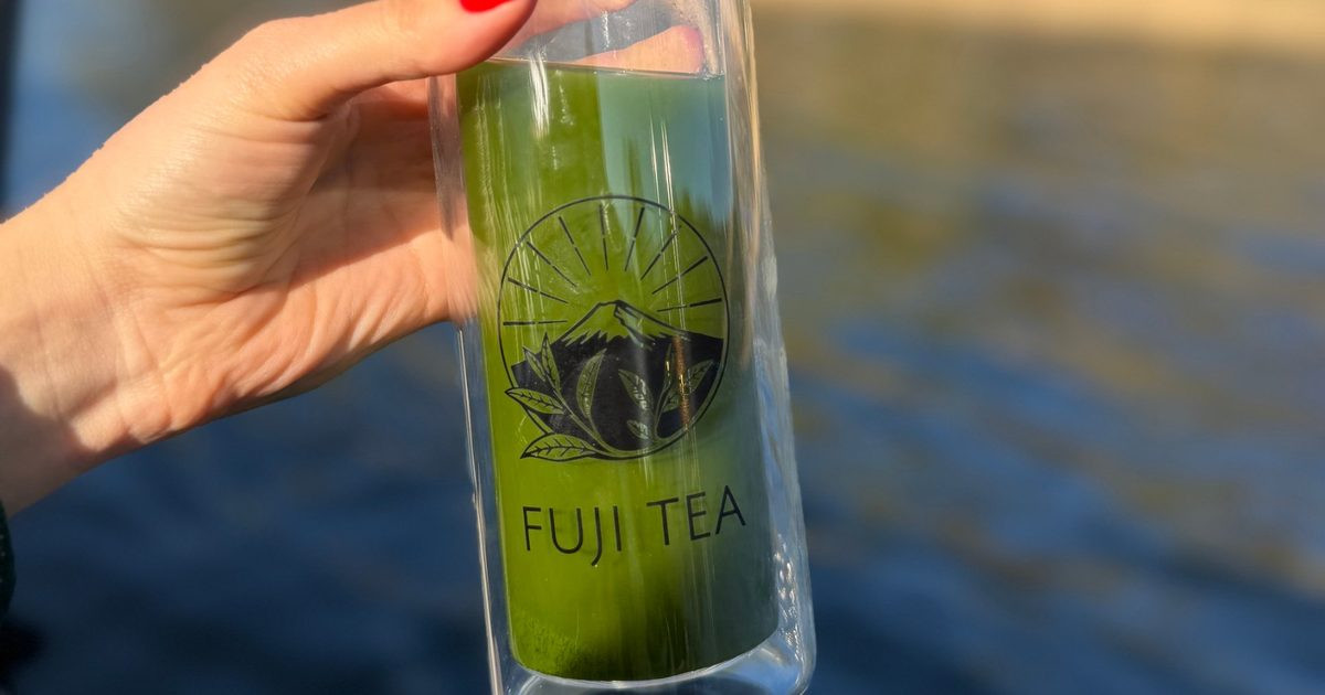 Matcha a gospodarka hormonalna – czy zielona herbata wpływa na hormony stresu i szczęścia?